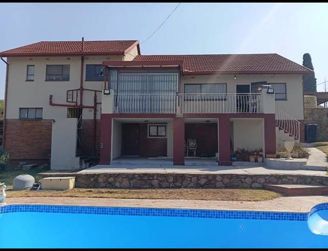 3 BEDROOM HOUSE FOR SALE IN RISANA